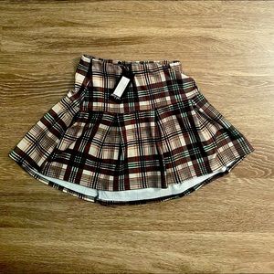 Skirt with patterns